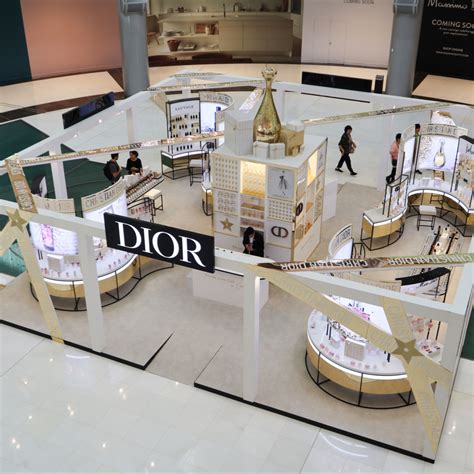 christian dior pop up store|Christian Dior italian website.